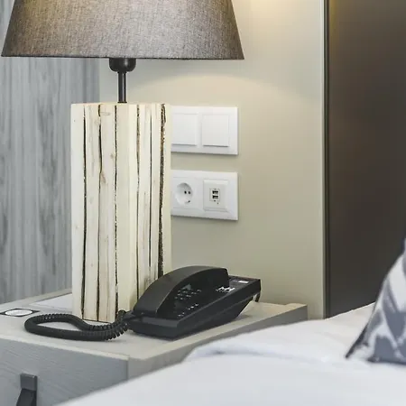 Mh Atlantico Hotel 4*