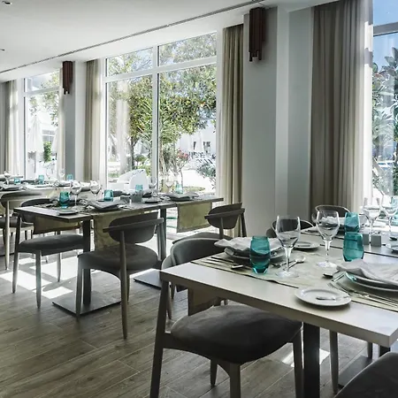 Mh Atlantico Atouguia da Baleia