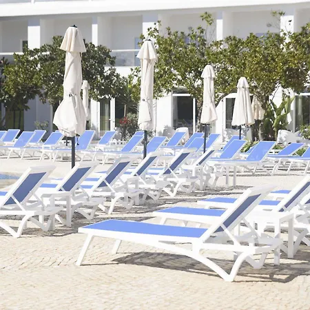 Mh Atlantico 4* اتوغويه ده باليه