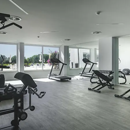 Mh Atlantico Hotel 4*