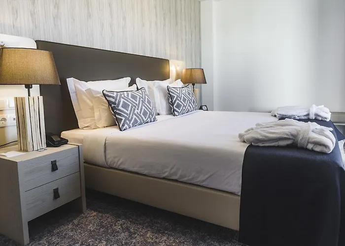 Mh Atlantico Atouguia Da Baleia